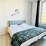 Hotel Au Petit 3*