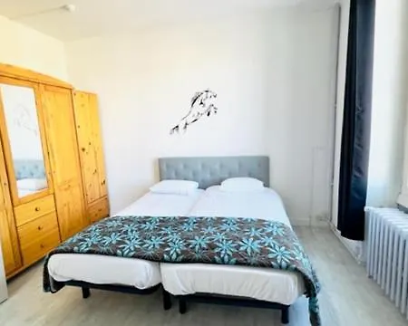 Au Petit
