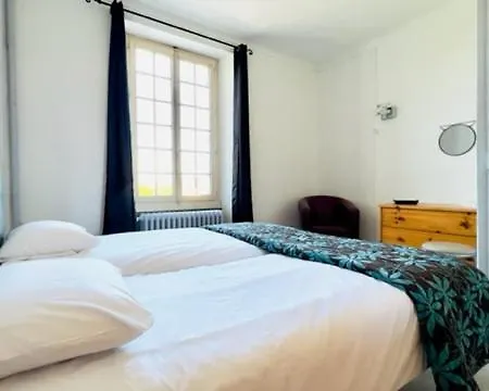 Au Petit Отель