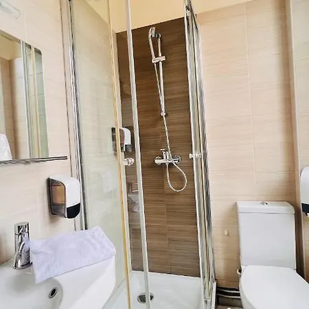 Hotel Au Petit