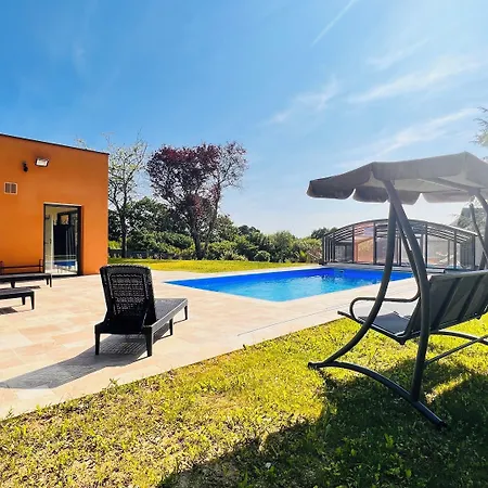 Hotell Au Petit Vivoin