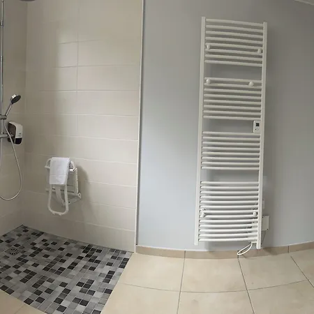 Hotell Au Petit Vivoin