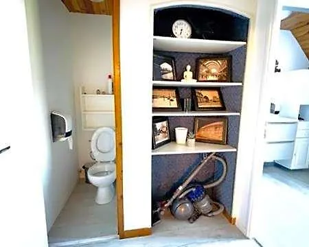 Au Petit 3*