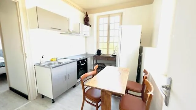 Au Petit Hotel Vivoin